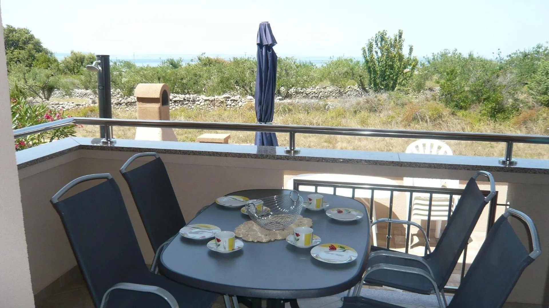 Apartments Jasna In Zaton Close To The Beach, Cleaning Included